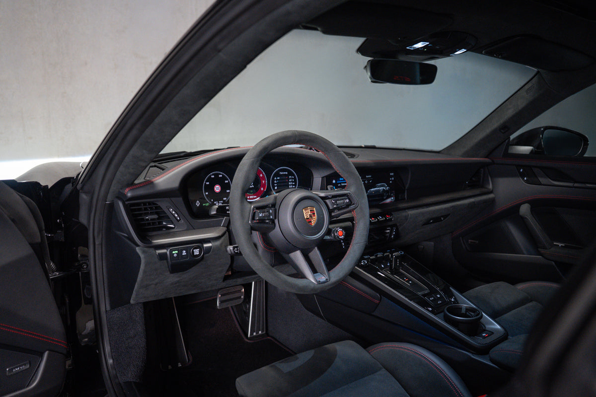 Porsche 911 Carrera GTS